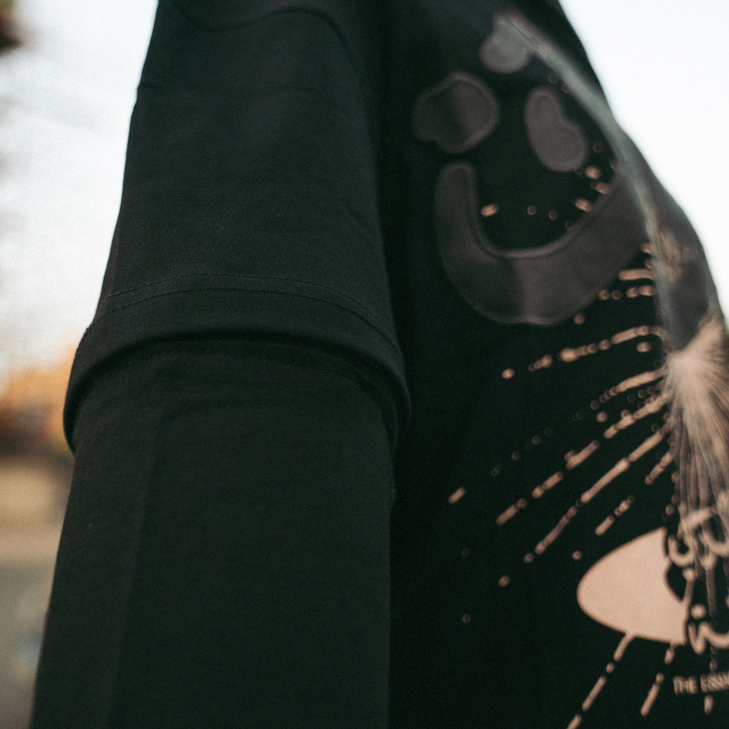 Gawhar T-Shirt – Zip-Off Sleeve